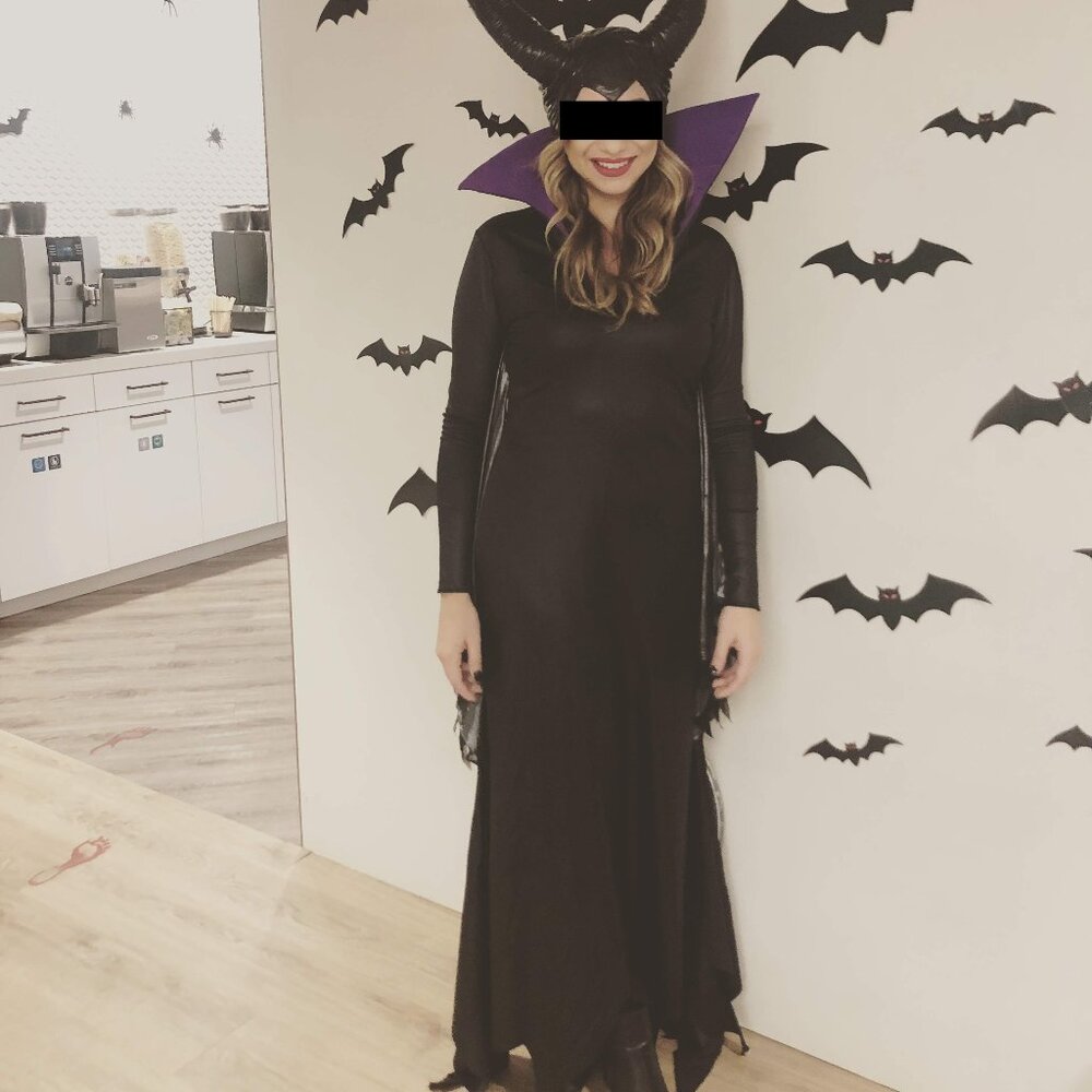 Disguise's Disney Deluxe Maleficent Halloween Costume - Size Small